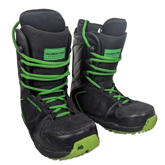 Classic Fit Snowboard‎ Snow Boots Black & Green Millennium Three M3 Size US JR 6 - Picture 1 of 7